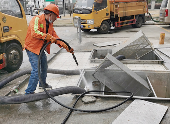 广华办事处隔油池清理